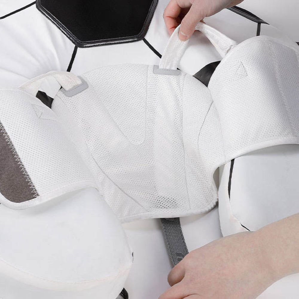 Close-up of the Mambobaby 5-way protection safety harness and dual-clasp locking system for infant security.